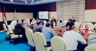 الإسكان تستعرض خطط ربط منظومة النقل الذكي في المدن الجديدة بمشروعات النقل