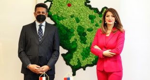 زيادة الاستثمارات والتعاون في السياحة والاتصالات في مباحثات مصرية - صربية