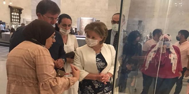 نائبة وزير الثقافة الروسي تزور المتحف القومي للحضارة المصرية بالفسطاط