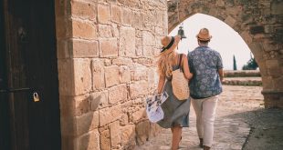 الاتحاد للطيران تطلق رحلات موسمية إلى أشهر الجزر اليونانية ومالقة بإسبانيا