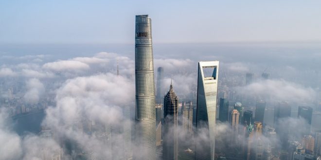 الليلة تتخطي 10 آلاف دولار .. أعلى فندق بالعالم يفتح أبوابه في شنغهاي