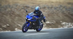 أول دراجة طائرة تكمل رحلتها الأولى بنجاح وقادرة على الإقلاع والهبوط عموديا