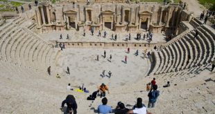 الأردن يدعو الأقاليم العاملة بالسياحة الإسراع للتطعيم المضاد لفيروس كورونا