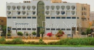 الحياة تعود لطبيعتها بسوهاج .. إعادة فتح مركز الجهاز الهضمي والقلب