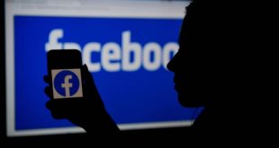 منصة فيس بوك تحظر عدداً من الحسابات كشفت زيف حقائقها