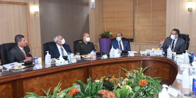 العناني يقدم كشف حساب هيئة التنمية السياحية الحائرة بين السياحة والإسكان