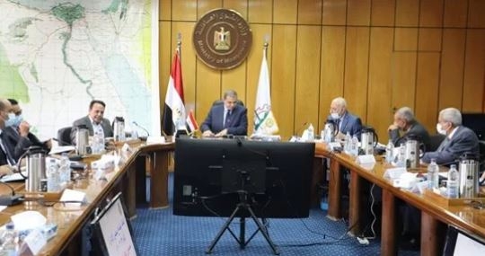 صندوق إعانات الطوارئ يصرف مليار و424 مليون جنيه لـ 416 ألف عامل