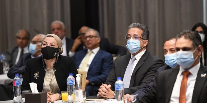 وبدأت ملامح الاستراتيجية الإعلامية للترويج السياحي لمصر