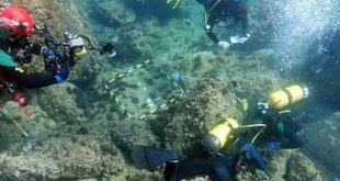 اكتشاف مزهل لغواصين هواة عثروا على أكبر كنز في أوروبا من العملات الذهبية