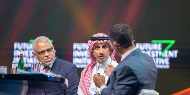 الخطيب يطالب بتشريعات سفر موحدة للعالم ويؤكد كوفيد19 أصبح كابوسا للمسافرين