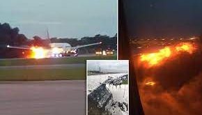 النيران تشتعل في طائرة بعد هبوطها الفاشل بأحد مطارات المملكة المتحدة