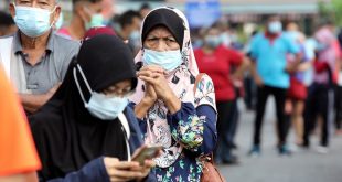 ماليزيا تكشف عن تطعيم 90% من البالغين وتسمح بالسفر للولايات من غد الاثنين