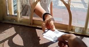 السياحة تبدأ تشغيل ماكينات دفع تذاكر دخول معابد الأقصر والكرنك الالكتروني