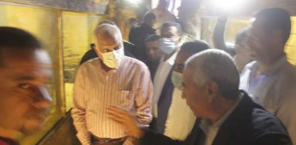 محافظ الجيزة يفتتح مقبرة وادى المومياوات الذهبية بمدينة الواحات البحرية