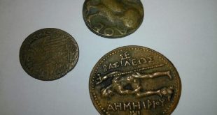 حبس موظف بالأوقاف 4 أيام لحيازته 201 عملة من العصر اليونانى والرومانى