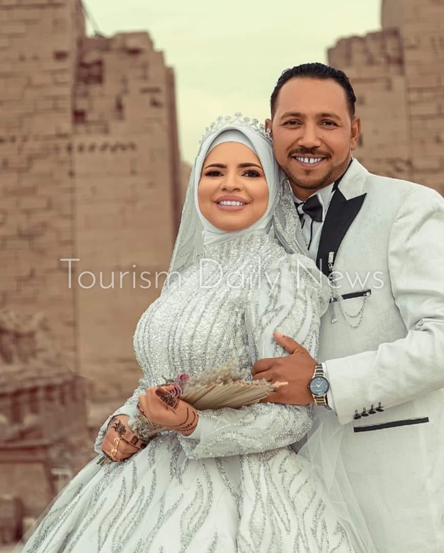 شيماء ومحمود أول جلسة "سيشن" لعروسين في طريق الكباش عقب افتتاحه
