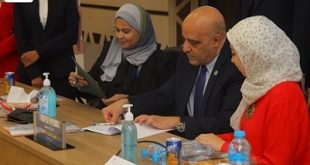 فاعليات المائدة المستديرة الثالثة بجامعة أسوان تناقش وضع السياحة الحالي