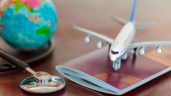 كورونا يضرب قطاع السياحة في العالم مرة أخرى وأعداد المسافرين تتراجع للربع