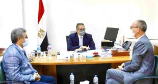 وزير السياحة يستقبل مدير قسم المصريات بمتحف اللوفر