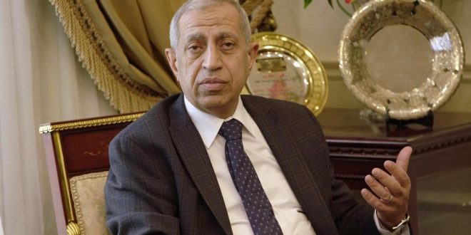 رئيس الأكاديمية العربية يشيد بجهود الدولة في أفتتاح طريق الكباش