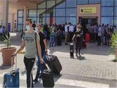 17 ألف سائح يصلون إلى الغردقة ومرسى علم على متن 116 رحلة طيران اليوم