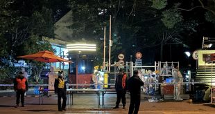 التفشي الأخير يلغى ثلث رحلات أكثر مطارات شنغهاي ازدحاماً بعد اكتشاف إصابات