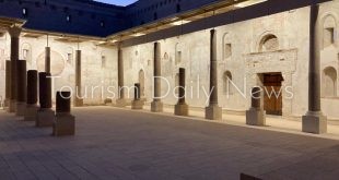 الانتهاء من تركيب مظلة لحماية الرسوم الجدارية بالدير الأحمر في سوهاج