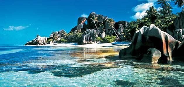 أوميكرون يعلق برنامج سيشيل لتنشيط حركة السياحة من بولندا