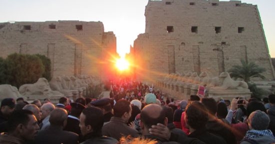 غداً .. تعامد الشمس على مقصورة قدس الأقداس بمعابد الكرنك والأقصر تستعد