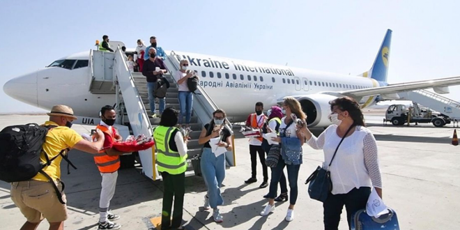 3 رحلات من المانيا ضمن 12 طائرة على متنها 2000 سائح تصل مرسى علم .. اليوم