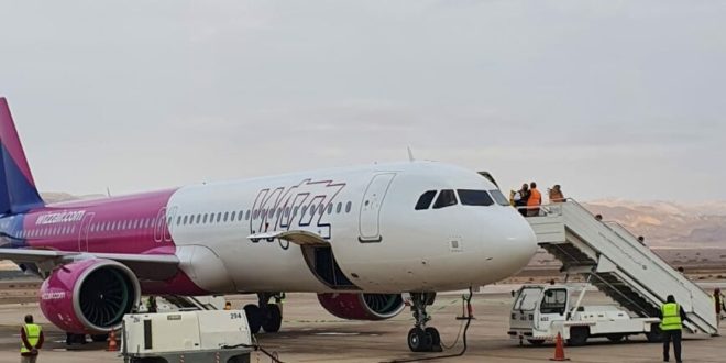 ويز اير للطيران منخفض التكاليف تدشن أول رحلة سياحية من بوخارست إلى الأردن