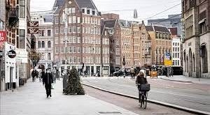 هولندا تطالب المسافرين من خارج الاتحاد الأوروبي بتحليل pcr قبل الوصول