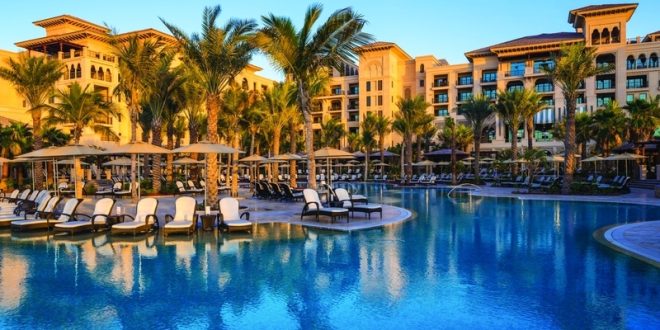 دول الخليج واجراءات جديدة لإنعاش السياحة.. اشغالات الفنادق ترتفع في نوفمبر