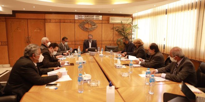 العناني يشارك في الاجتماع الأول لمجلس إدارة الاتحاد المصري للغرف السياحية