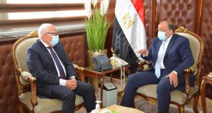 دعم المستثمرين ببورسعيد لخلق فرص عمل وكيانات اقتصادية وتشجيع الاستثمار