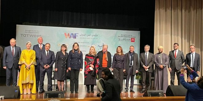 افتتاح المنتدي الدولي للفن التشكيلي من أجل التنمية المستدامة بمتحف الحضارة