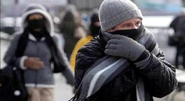 تحذيرات جديدة من تقلبات الجو وأتربة على السواحل