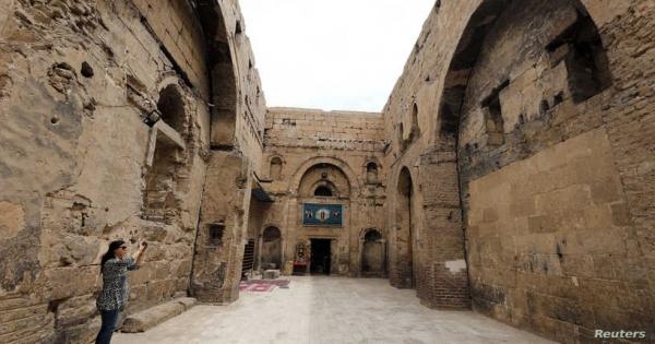 باحثة أثرية تتهم "السياحة" بالإهمال في انهيار جدار الدير الأبيض بسوهاج