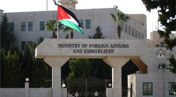 الأردن يبحث إجلاء رعاياه من أوكرانيا ويتواصل مع الدول المجاورة