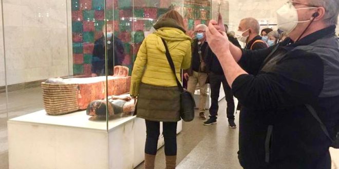 4700 زائر يتوافدون على المتحف القومي للحضارة في أول يوم من أجازة نصف العام