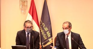 العناني وطلعت يتابعان رفع كفاءة سرعات خدمة الإنترنت بالمنشآت الفندقية