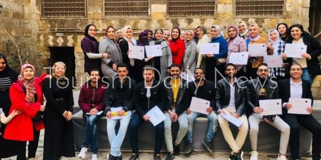 تخرج الدفعة الثانية لبرنامج الإرشاد بالقاهرة التاريخية