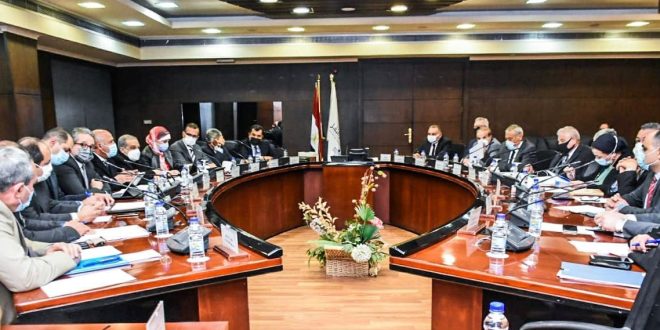 6 وزراء يعدون مخطط نقل الوفود بمدينة شرم الشيخ خلال مؤتمر تغير المناخ