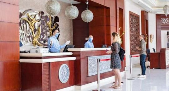 إلزام مديري الفنادق برفع تقرير شهرى لوزارة السياحة عن النزلاء