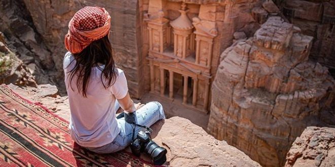 مطالب بإعادة تأهيل البنية التحتية لتطوير قطاع السياحة والفنادق في الأردن