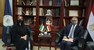 العناني يلتقي سفيرة الإمارات لمناقشة التعاون في مجال السياحة والآثار