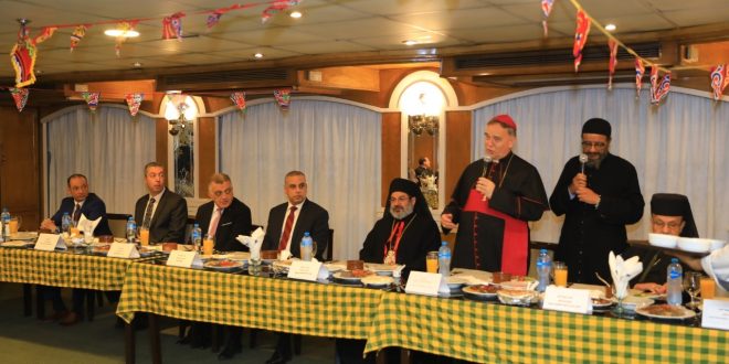 " الفقي " و "سفير الفاتيكان" يشاركان في حفل إفطار المحبة الرمضاني بسوهاج