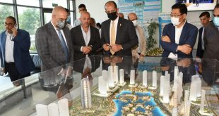 الجزار يكشف التصميمات المقترحة لمنطقة الداون تاون بمدينة العلمين الجديدة