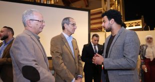 عمرو طلعت يلتقى مجموعة من رواد الأعمال ومؤسسى الشركات التكنولوجية الناشئة