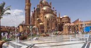 سياحة ومعلومة لتعريف الزائرين أشهر الأماكن الدينية
